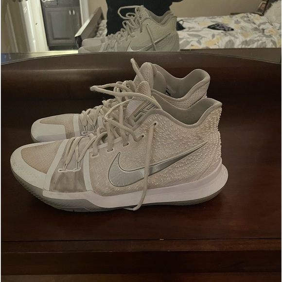 Nike kyrie 3 chrome - Picture 4 of 7